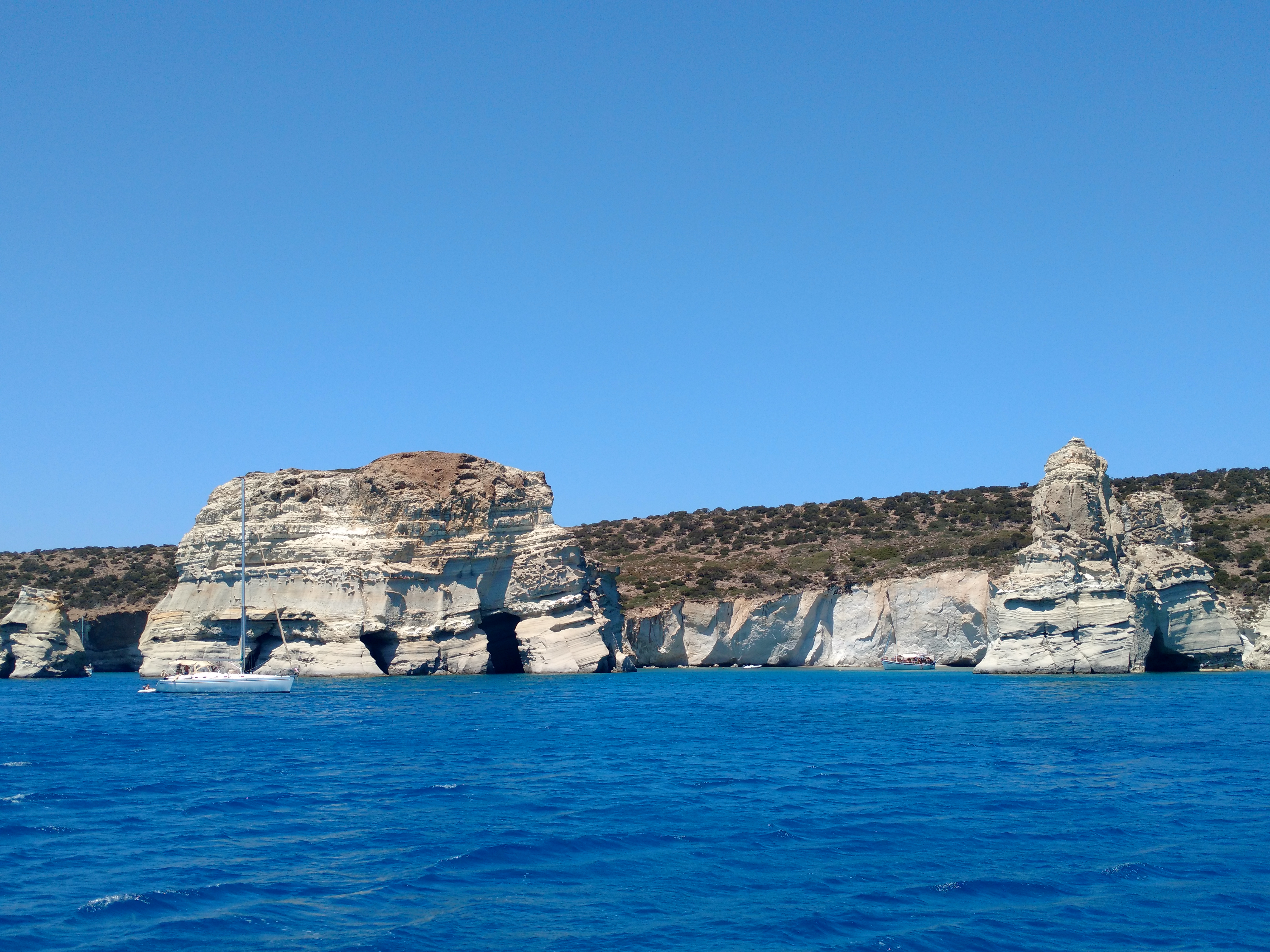 Cyclades Sailing: Milos has many interesting places to visit by boat, like the caves of Kleftiko.